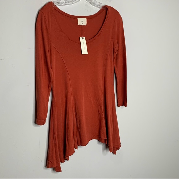 Anthropologie T.LA Womens Long Sleeve Burnt Orange High Long Swing Top XS NWT. - Picture 2 of 8